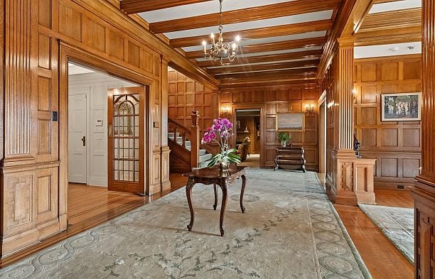 2206 SW Marine Drive Southlands