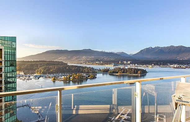 3102 1077 W Cordova Street Coal Harbour