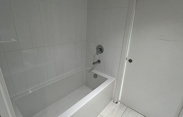 1706 8031 Nunavut Lane Marpole