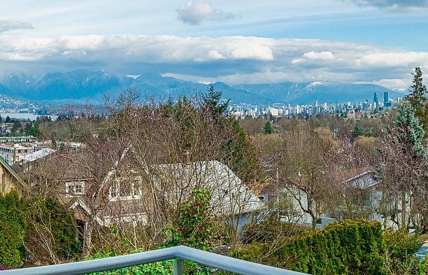 3762 W 13th Avenue Point Grey