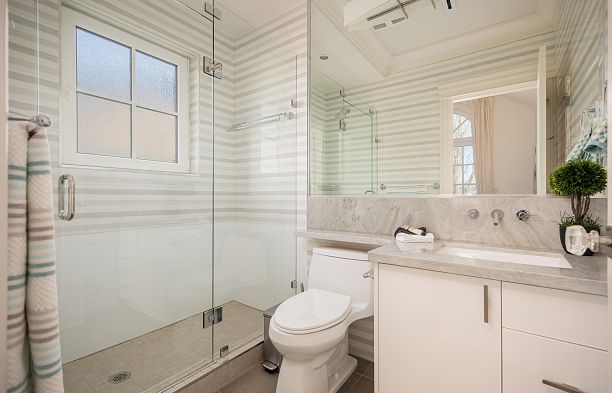 3176 W 35th Avenue MacKenzie Heights