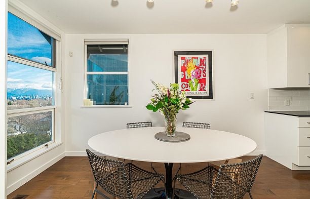 3762 W 13th Avenue Point Grey