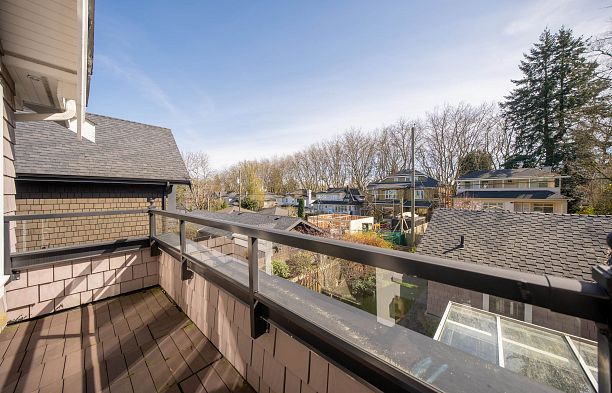3176 W 35th Avenue MacKenzie Heights