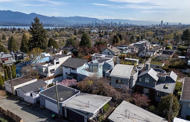 3043 Alma Street Point Grey