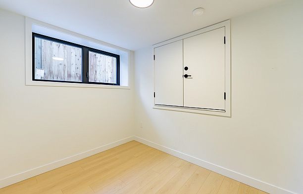 6575 Lime Street S.W. Marine