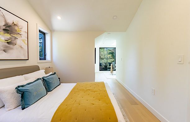 6575 Lime Street S.W. Marine
