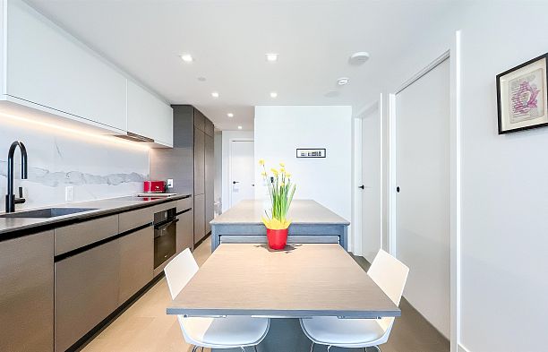 1705 620 Cardero Street Coal Harbour
