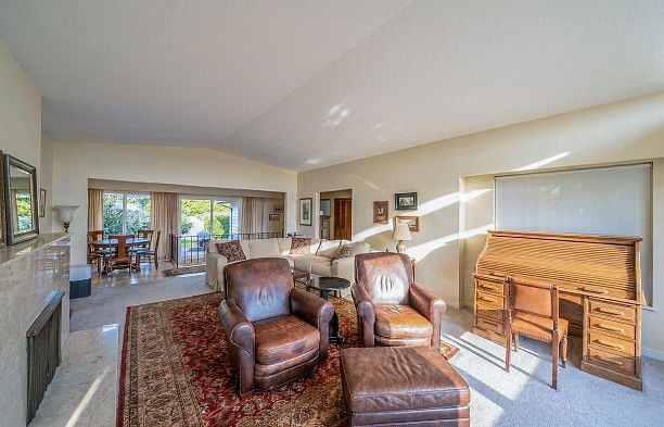 2244 W 32nd Avenue Quilchena