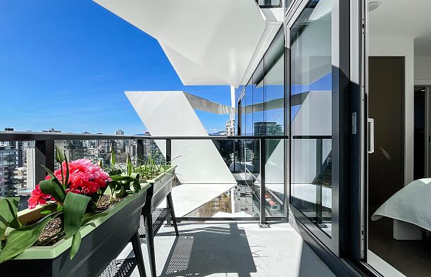 1705 620 Cardero Street Coal Harbour