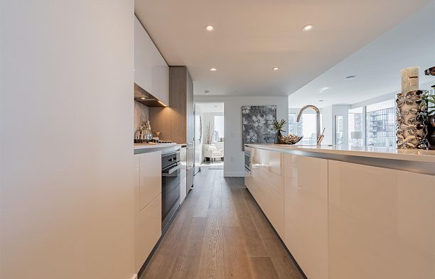 2209 1111 Richards Street Downtown VW