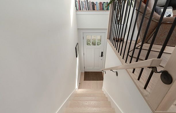 3861 Willow Street Cambie