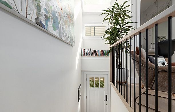 3861 Willow Street Cambie