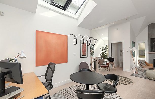3861 Willow Street Cambie