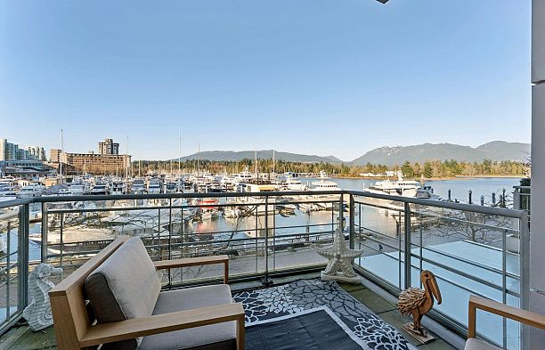 103 323 Jervis Street Coal Harbour