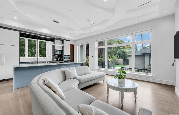 2328 Mcbain Avenue Quilchena