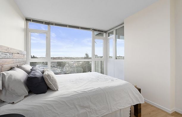 709 2770 Sophia Street Mount Pleasant VE