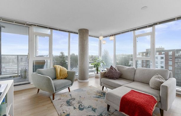 709 2770 Sophia Street Mount Pleasant VE