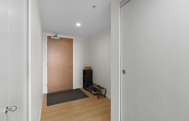 709 2770 Sophia Street Mount Pleasant VE