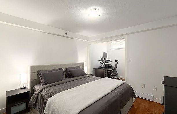 14 1350 W 6th Avenue Fairview VW