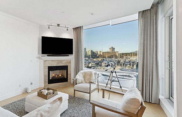 103 323 Jervis Street Coal Harbour