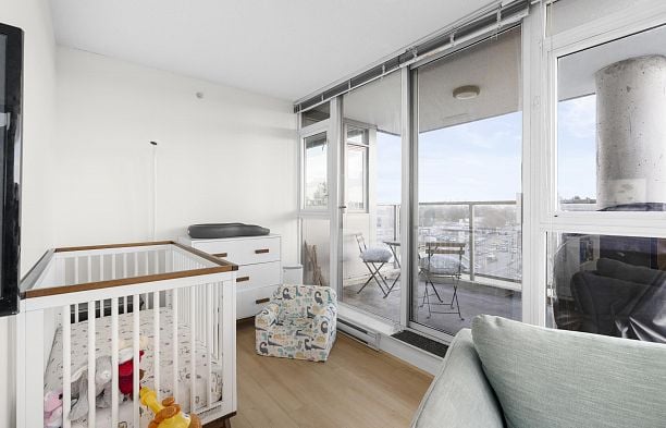 709 2770 Sophia Street Mount Pleasant VE