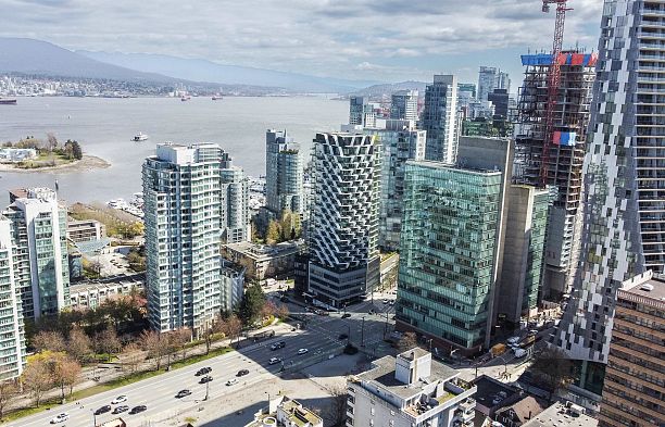 1705 620 Cardero Street Coal Harbour