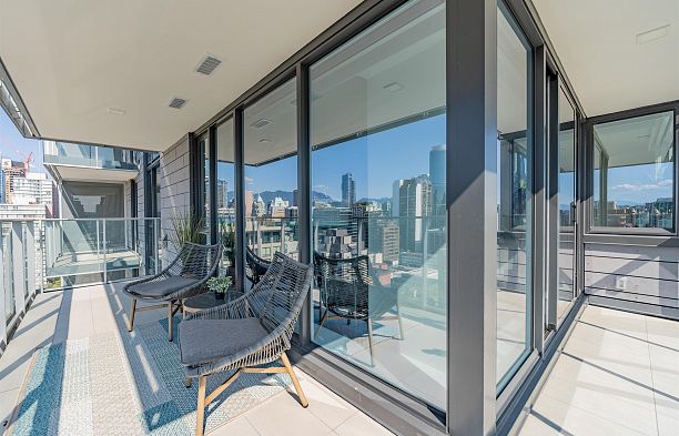 2209 1111 Richards Street Downtown VW