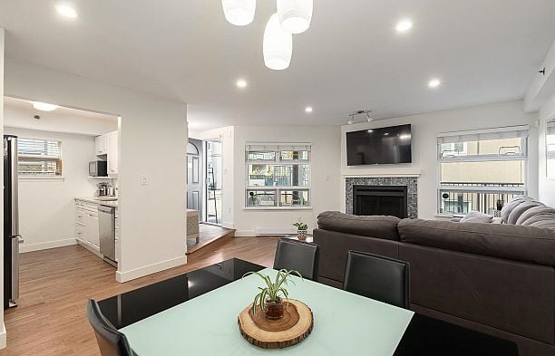 14 1350 W 6th Avenue Fairview VW