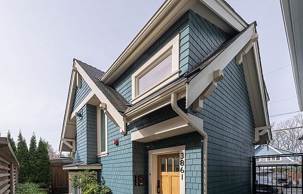 3861 Willow Street Cambie
