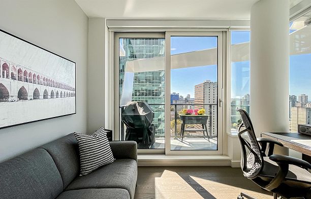 1705 620 Cardero Street Coal Harbour