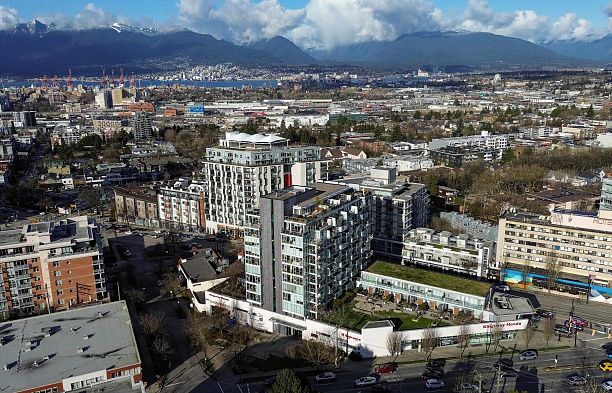 709 2770 Sophia Street Mount Pleasant VE