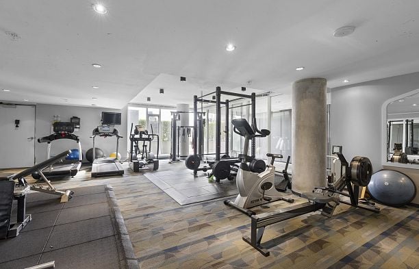 709 2770 Sophia Street Mount Pleasant VE