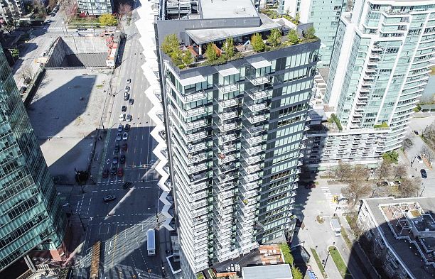 1705 620 Cardero Street Coal Harbour