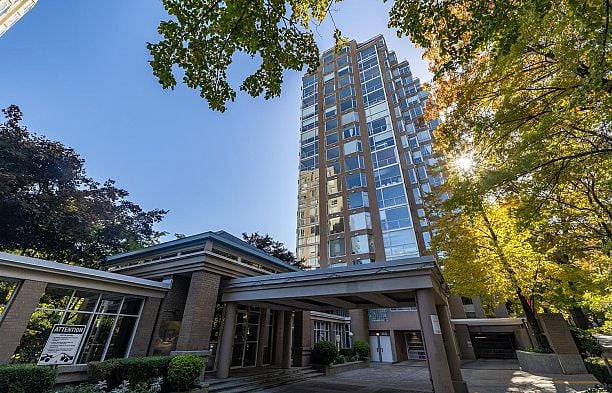 1302 2668 Ash Street Fairview VW