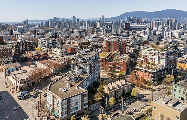 219 288 E 8th Avenue Mount Pleasant VE