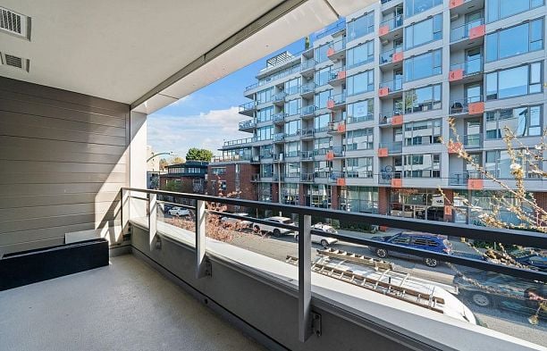 317 289 E 6th Avenue Mount Pleasant VE