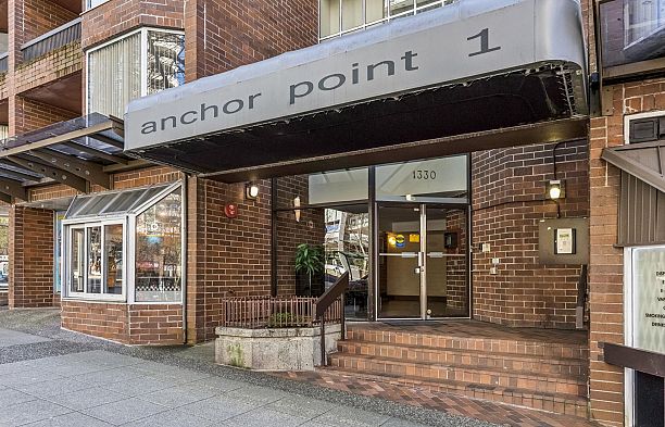 411 1330 Burrard Street Downtown VW