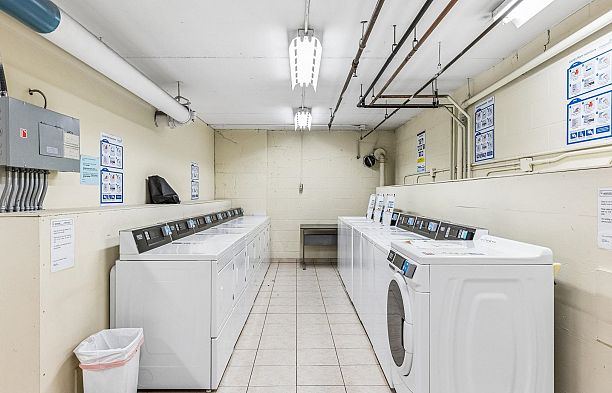 411 1330 Burrard Street Downtown VW