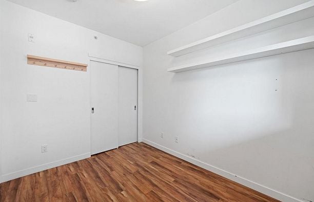 317 289 E 6th Avenue Mount Pleasant VE