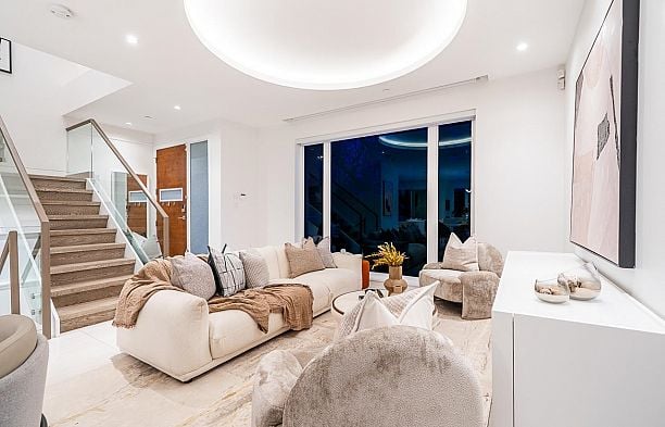 4691 W 9th Avenue Point Grey