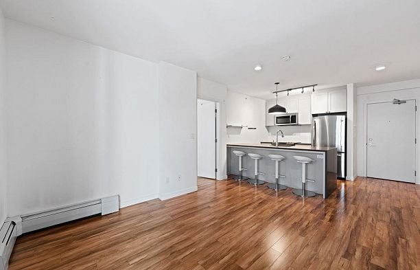 317 289 E 6th Avenue Mount Pleasant VE