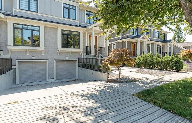 3412 W 43rd Avenue Southlands