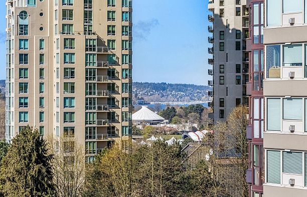 411 1330 Burrard Street Downtown VW