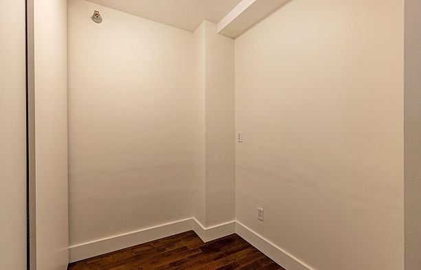 205 233 Abbott Street Downtown VW