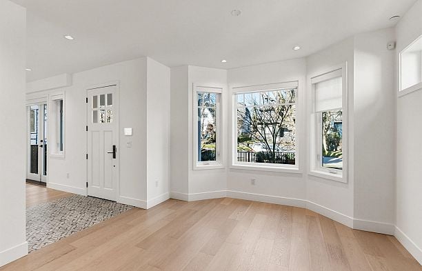 3530 W 43rd Avenue Southlands