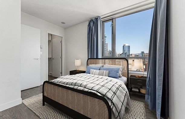 2506 1308 Hornby Street Downtown VW