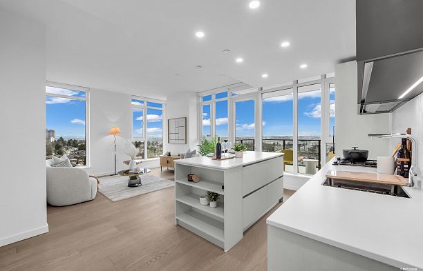705 8415 Granville Street S.W. Marine