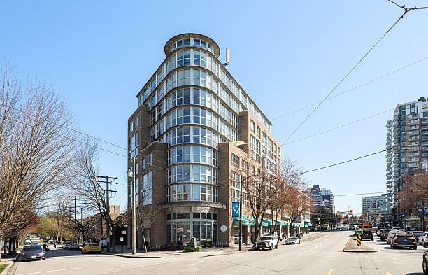 219 288 E 8th Avenue Mount Pleasant VE