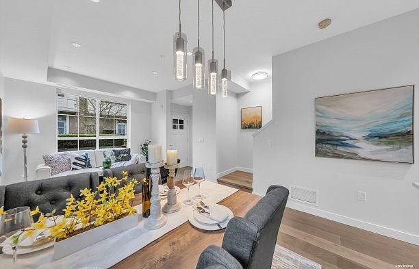 8576 Osler Street Marpole