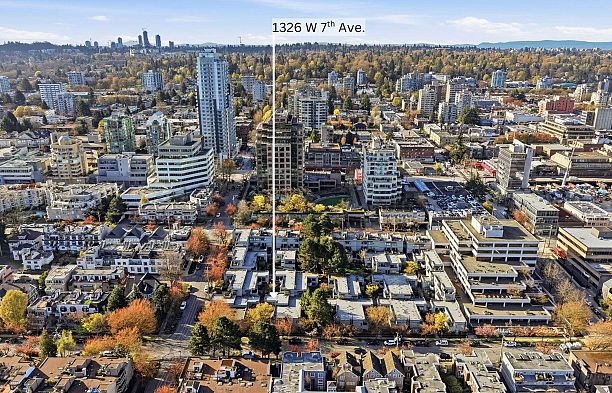 1326 W 7th Avenue Fairview VW